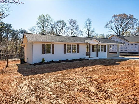 3rd image of 1713 Gideon Grove Church Rd