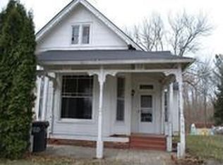 506 N Main St, Carthage, IN 46115