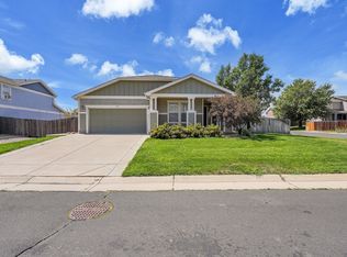 761 Willow Dr, Lochbuie, CO 80603