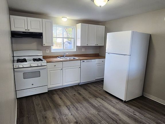 5th image of 8-10 Cumberland Ave #10-01