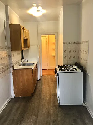 Rented by 10A GROUP LLC | media 9