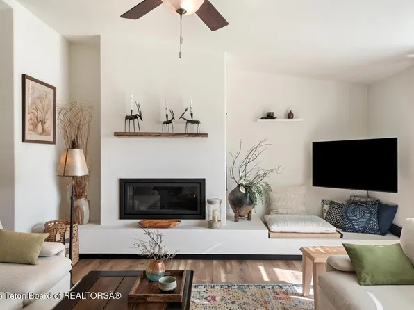 1054 Quaker Ln #23-178, Pinedale, WY 82941