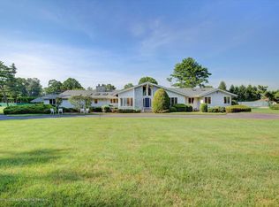 285 Park Ave, Oakhurst, NJ 07755