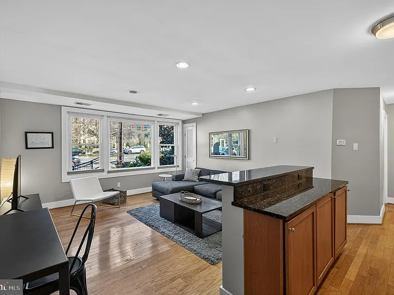 4840 Macarthur Blvd NW #408 — Photo 7