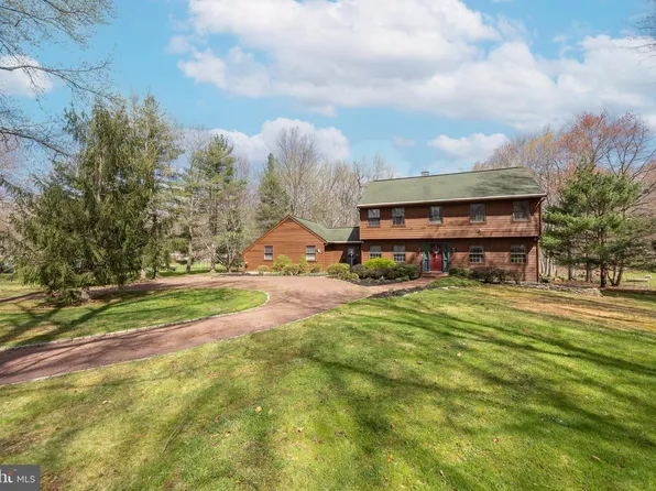 50 Orourke Dr, Robbinsville, NJ 08691