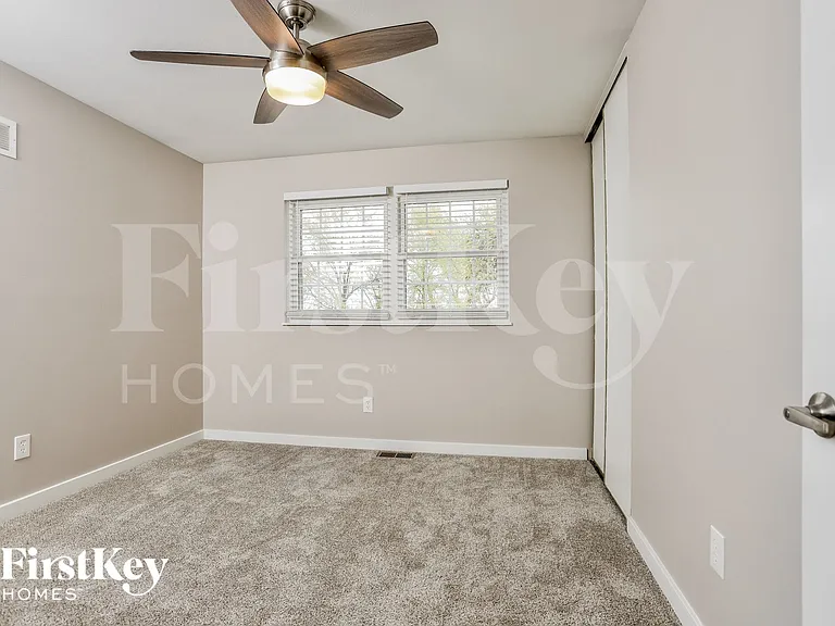 2 Dogwood Ct — Photo 9