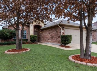 536 Lead Creek Dr, Fort Worth, TX 76131