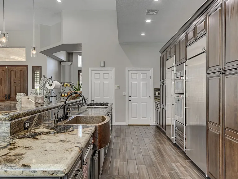 7417 Doe Ave — Photo 14