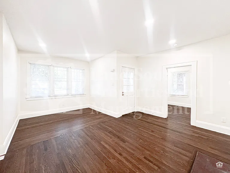 730 Park Hill Ave — Photo 8