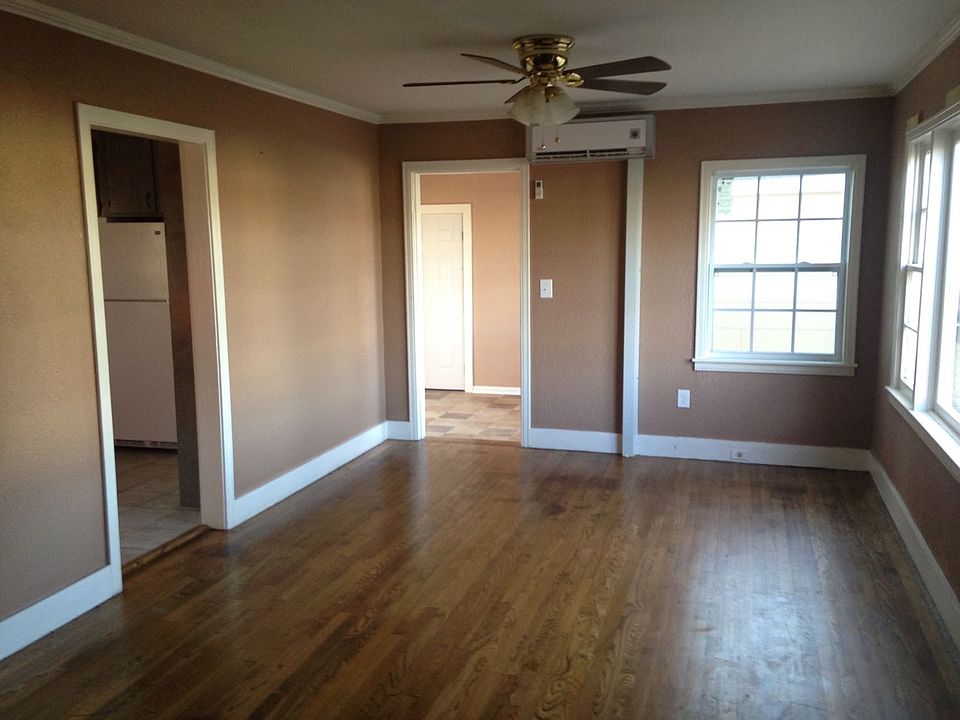 2nd image of 308 Albert St