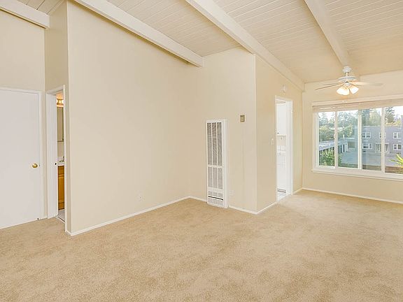 4th image of 176 Duane St APT 14