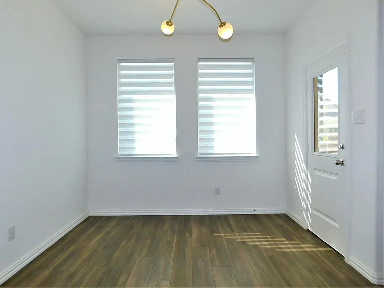 1624 Da Vinci Dr — Photo 8