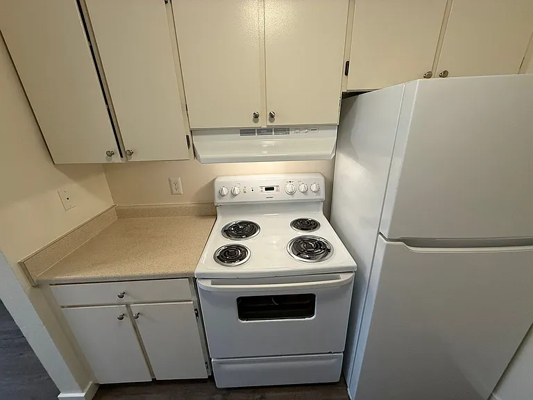West Hills Village — Photo 31