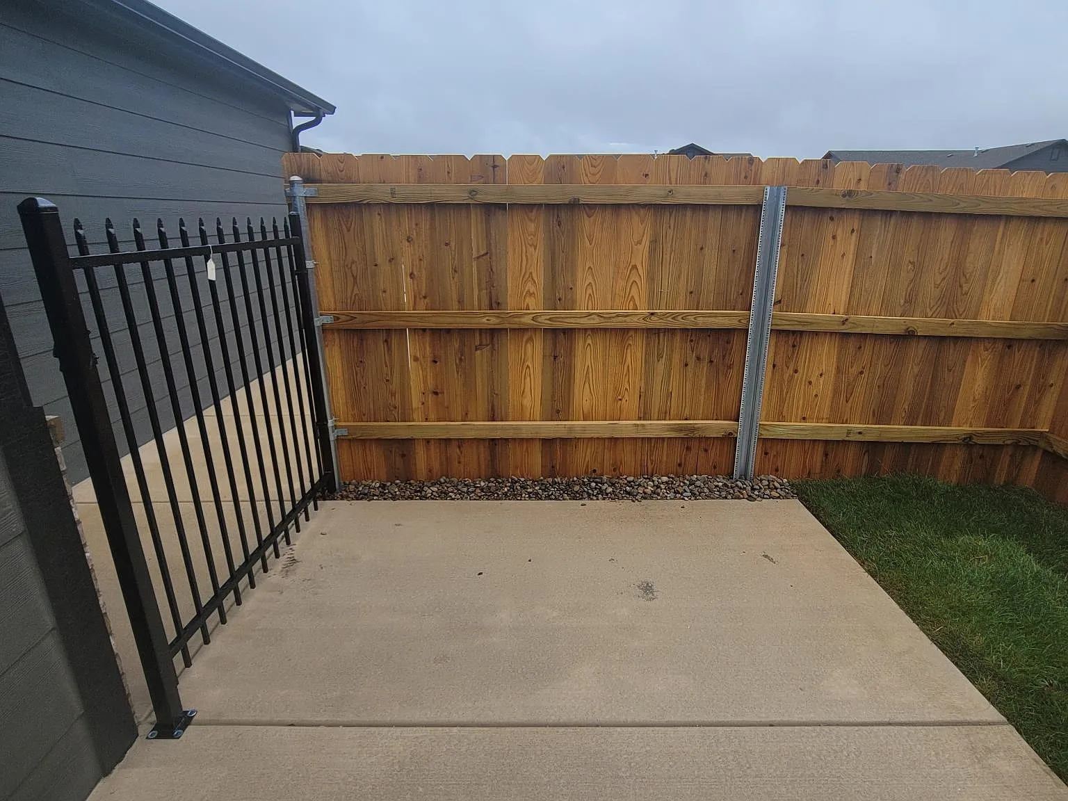 3 bed, 1200 sqft, $1,550 — Photo 4