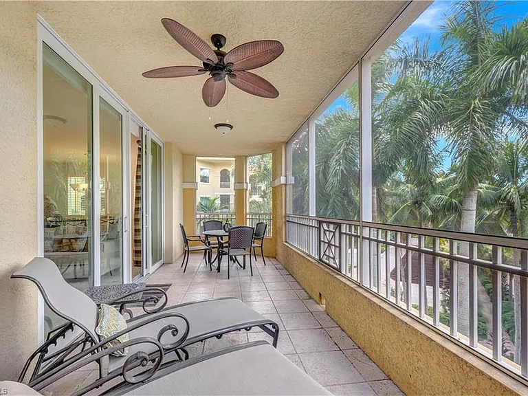 2748 Tiburon Blvd E #C-301 — Photo 23