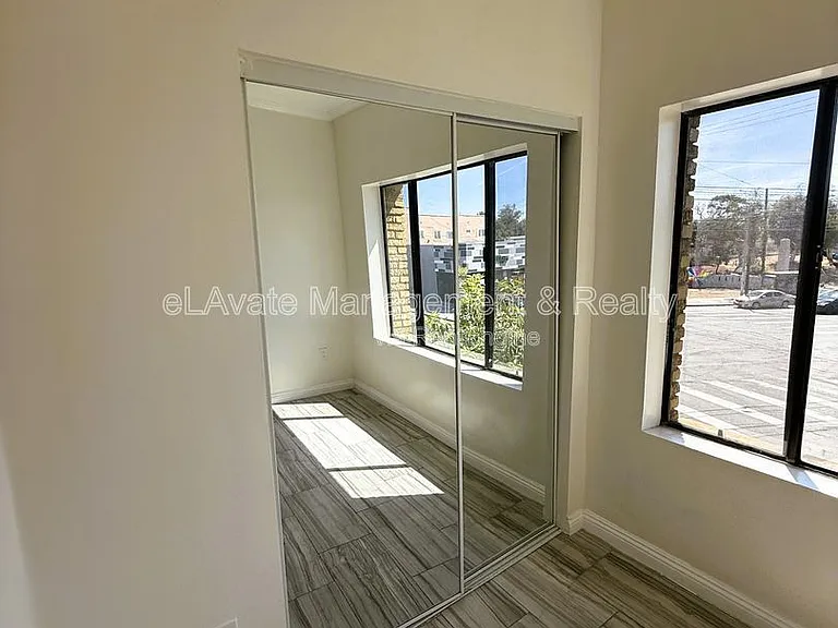 2195 Whittier Blvd #100 — Photo 21