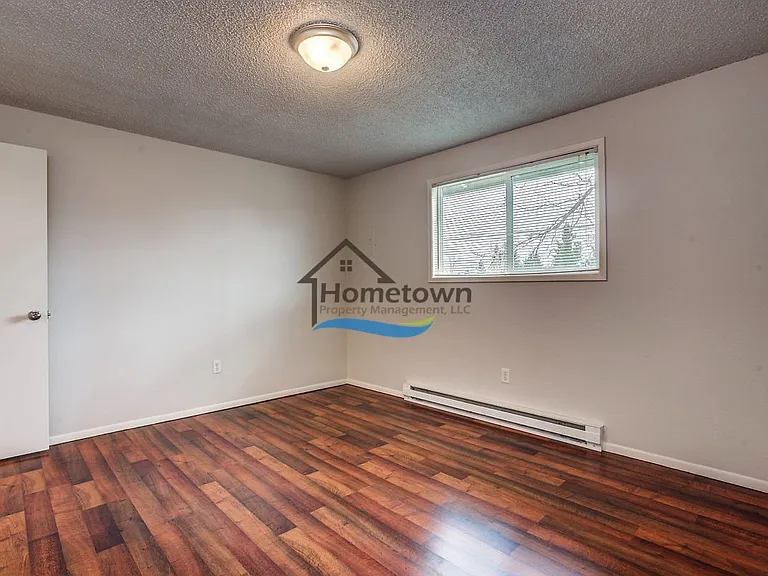 110 E Borah Ave — Photo 16