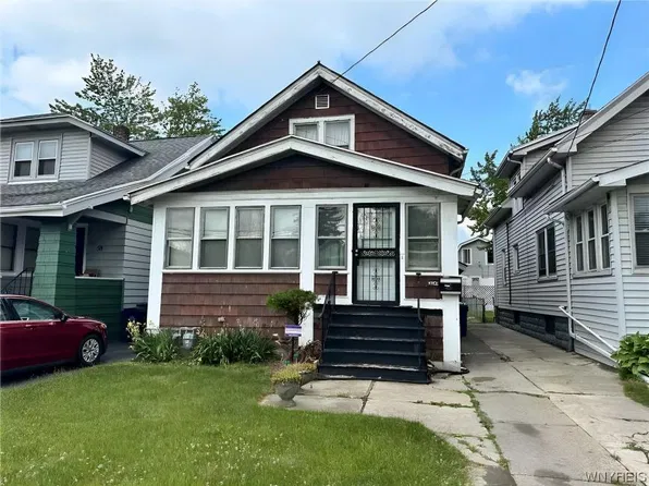 60 Comstock Ave, Buffalo, NY 14215