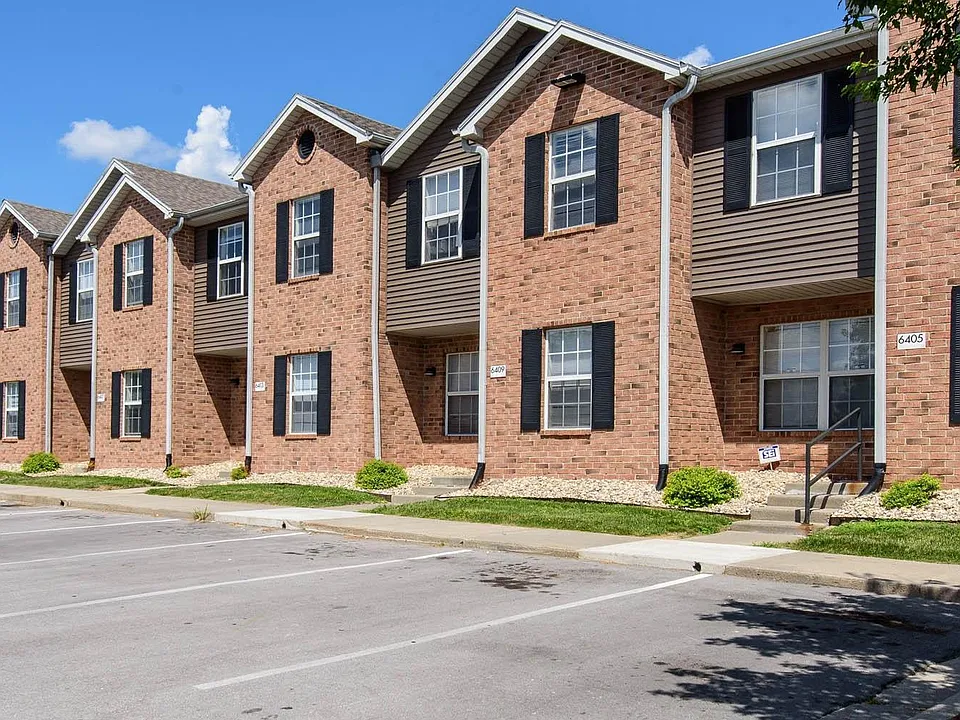 The Bluffs at Cherry Hills Townhomes