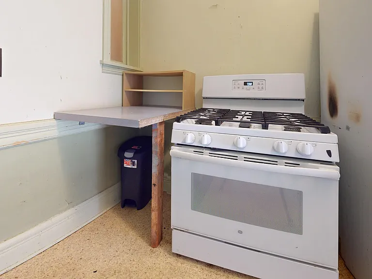 214 Stewart Ave #1 — Photo 5