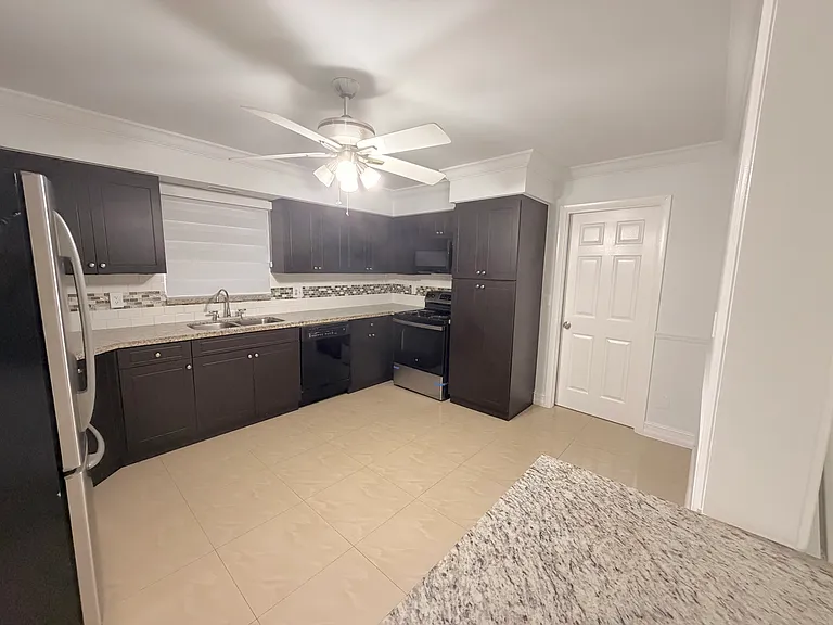 1529 Canal St #1 — Photo 5