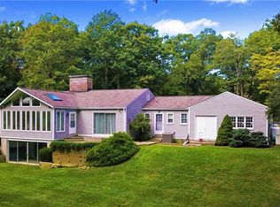 102 Whipstick Rd, Ridgefield, CT 06877