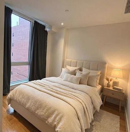 4th image of 4223 Parsons Boulevard #5D