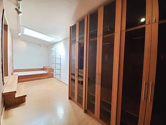 Rented by Brooklyn Property Group LLC | media 51