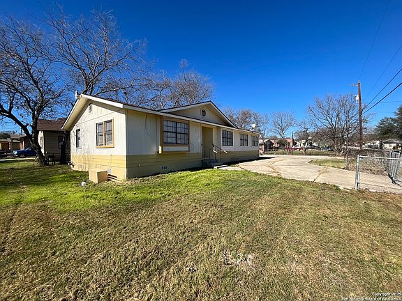 2nd image of 401 RIVERDALE DR