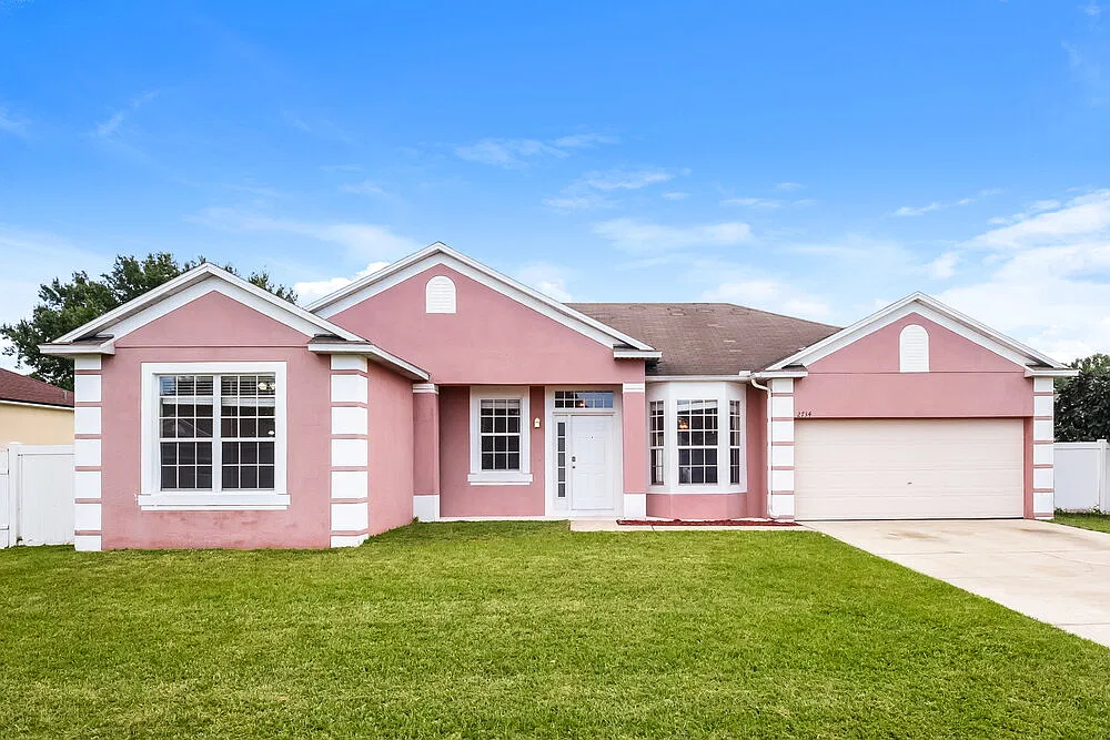4 bed, 2.0 bath, 1770 sqft, $3,420 — Photo 1