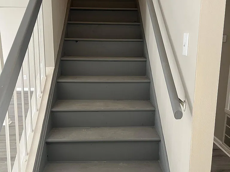 513 Hickory Hill Dr — Photo 3