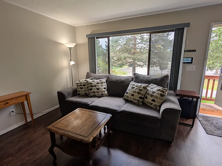 2224 Glacier St #301 — Photo 2