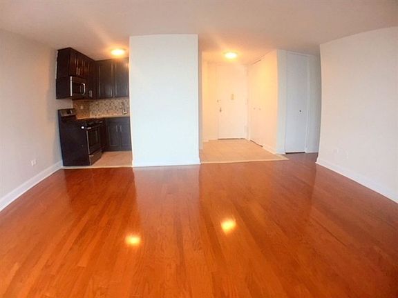 4th image of 3333 Broadway APT C27a