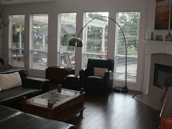 3rd image of 2307 Stoneburg Ct
