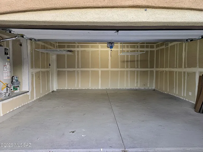 707 W Calle Capotasto — Photo 13