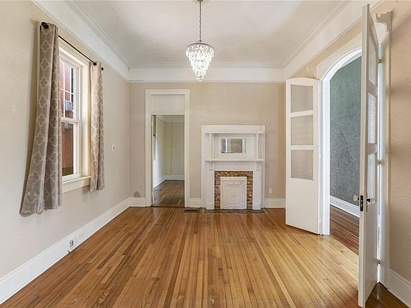 3rd image of 919 Spain St #1