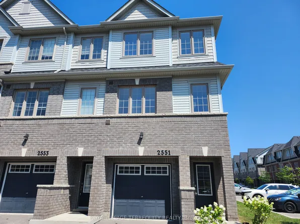 2551 Barbarolli Path #115, Oshawa, ON L1L 0P9