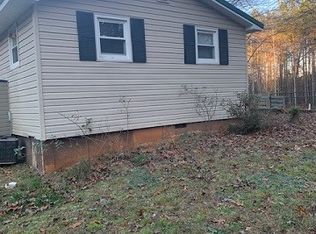 7573 Oral Oaks Rd, Kenbridge, VA 23944