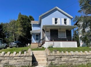 906 N Valley Ave, Olyphant, PA 18447
