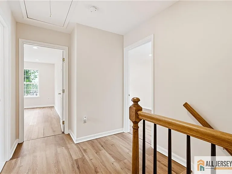55 Parsler Pl — Photo 11