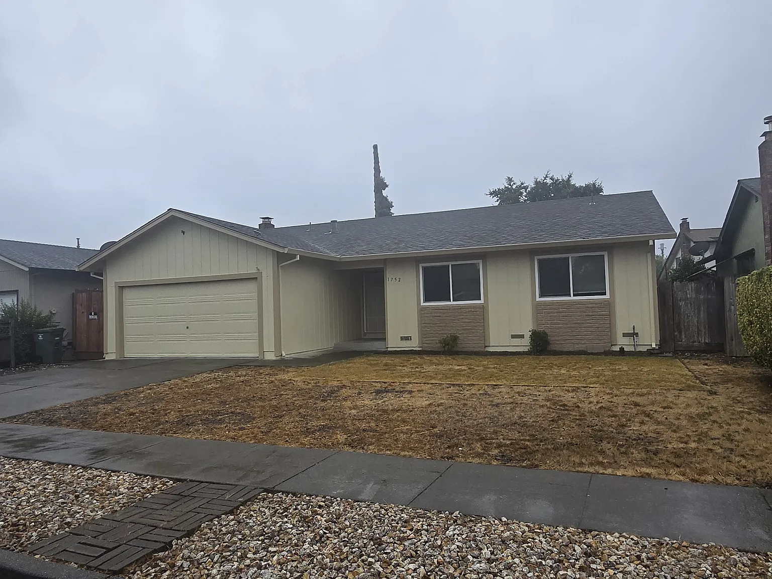 3 bed, 1534 sqft, $3,300 — Photo 2