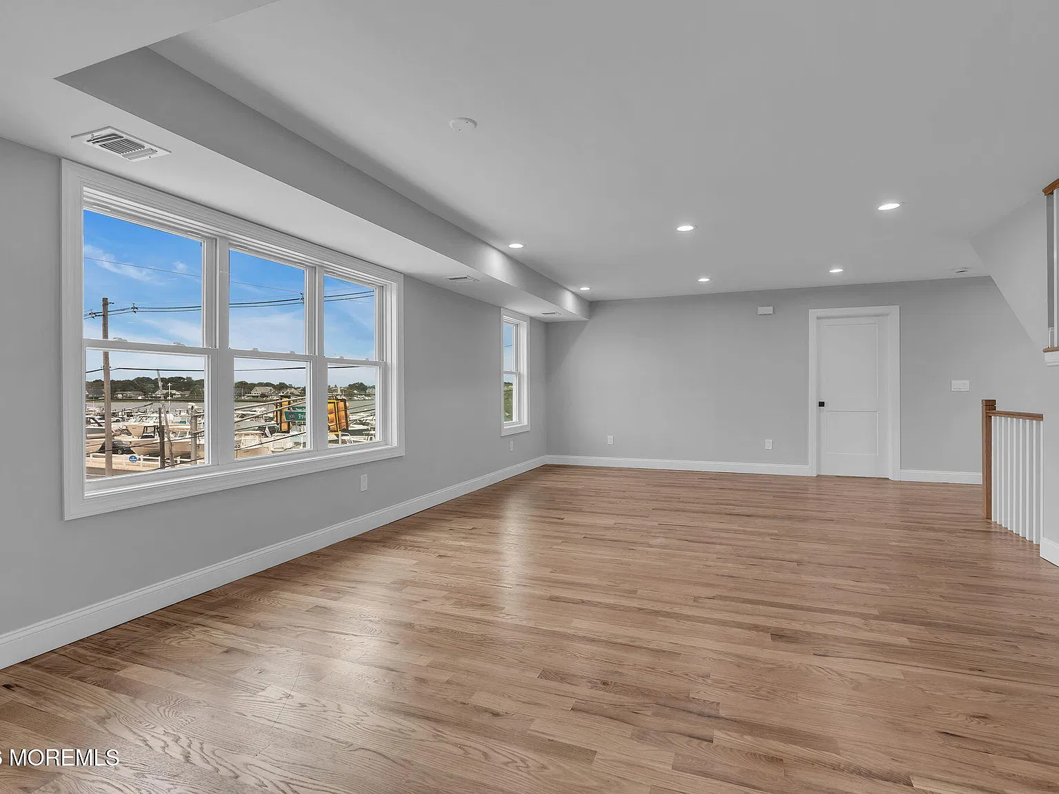 4 bed, 5.0 bath, 2900 sqft, $6,250 — Photo 4