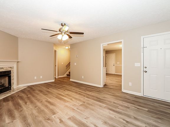 5th image of 510 Pointe Clear Dr