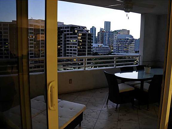 4th image of 848 Brickell Key Dr APT 1105