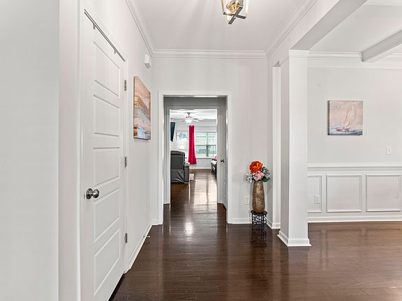 5th image of 4711 Broad Falls Ln