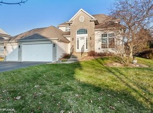 108 Riverwalk Ln, Port Barrington, IL 60010