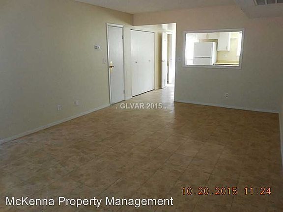 3rd image of 425 Las Casitas Way