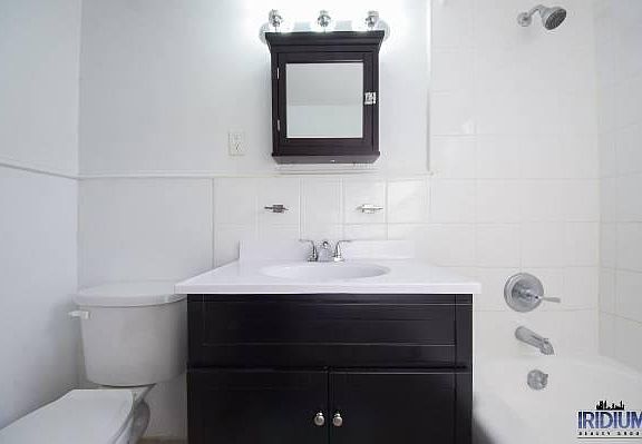2nd image of 241 S Harrison St #1B