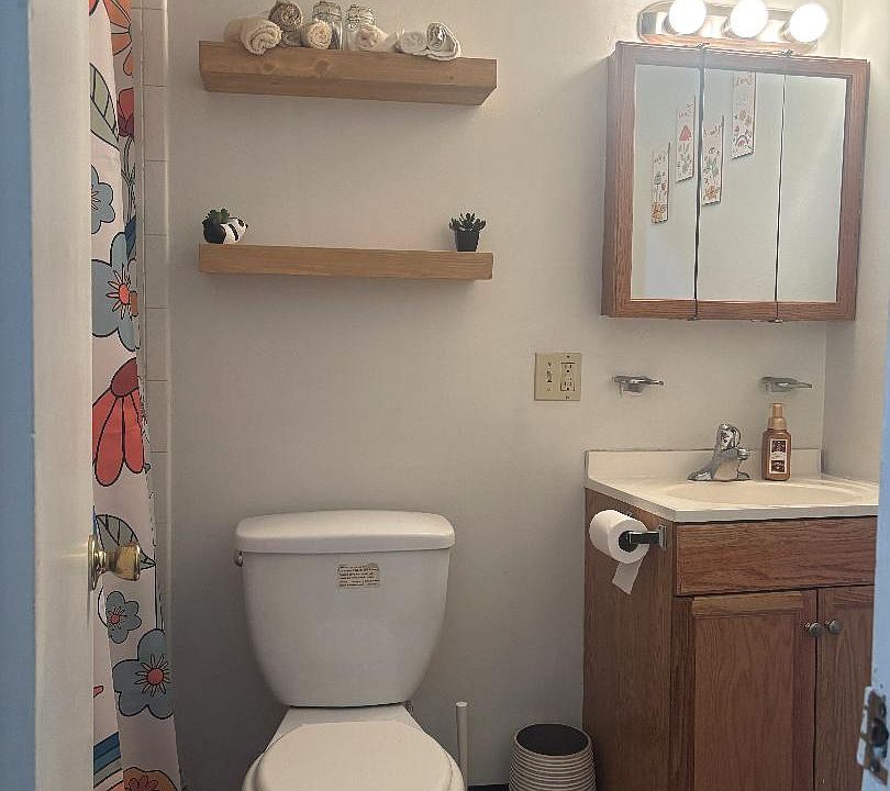 Unit Photo
