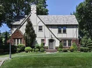 222 Forest Ave, Glen Ridge, NJ 07028